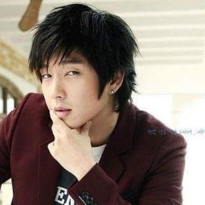 Latest photo of Lee Joongi