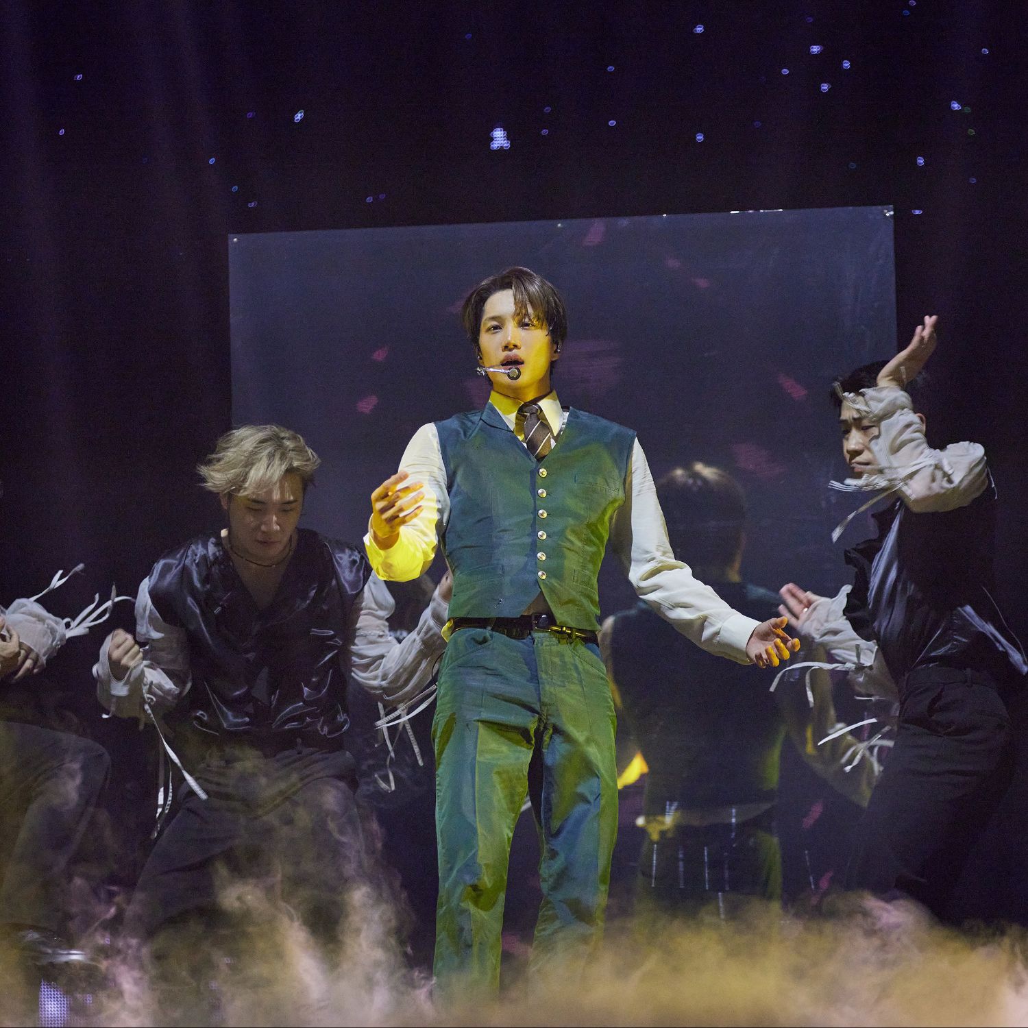 Foto terbaru dari Doh Kyungsoo (D.O.)