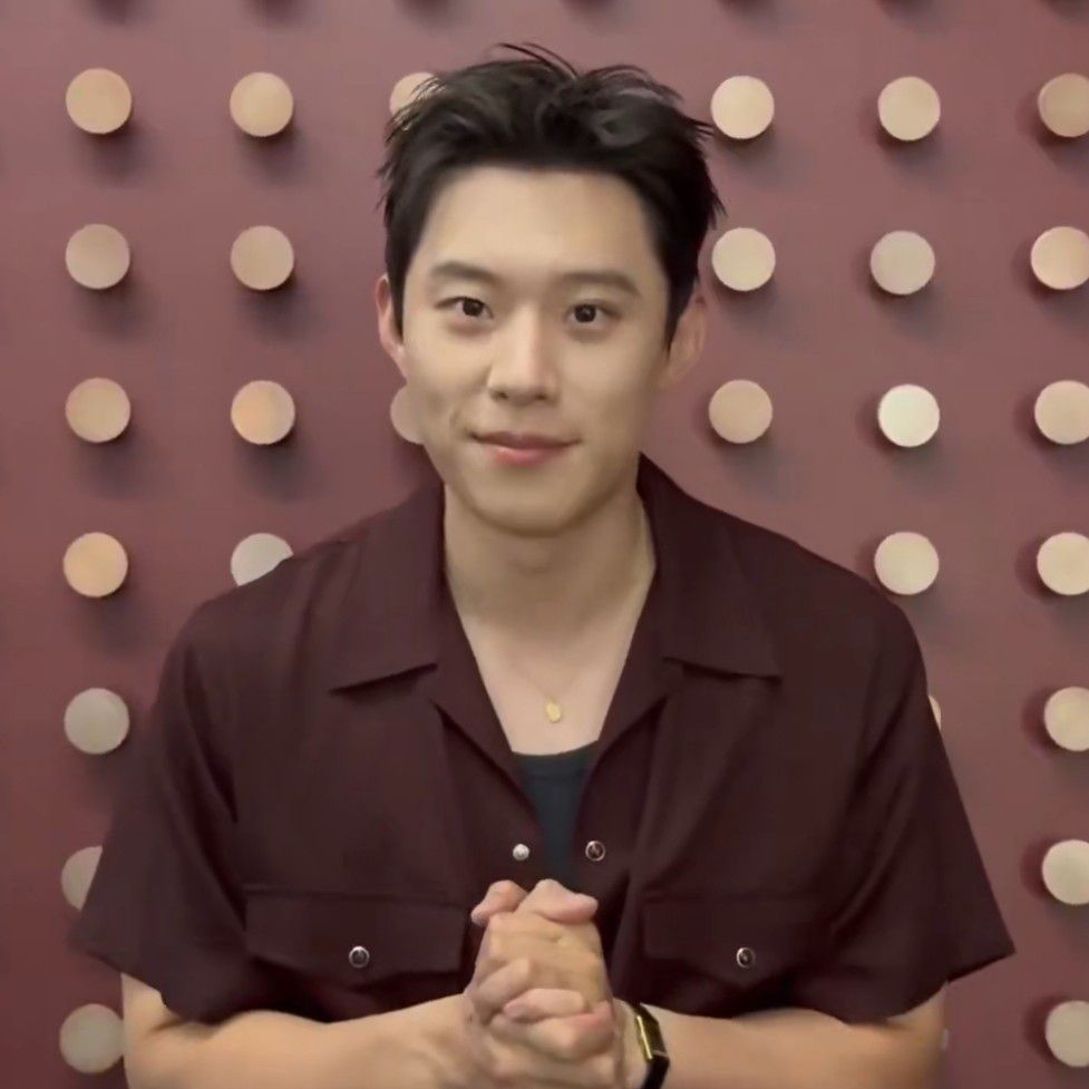 Recent activity shot of Kim Sungcheol