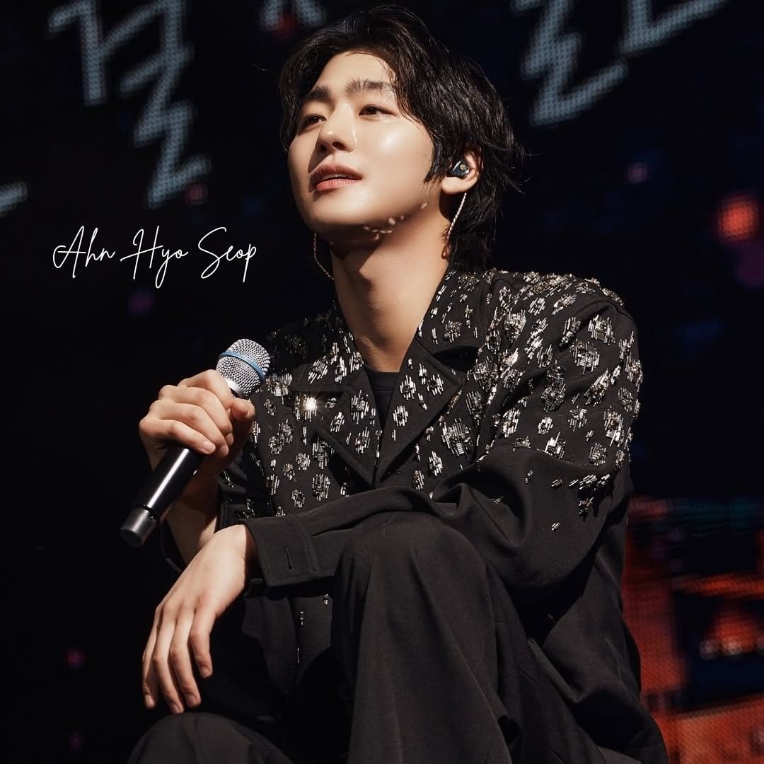 粉丝拍下的安孝燮瞬间