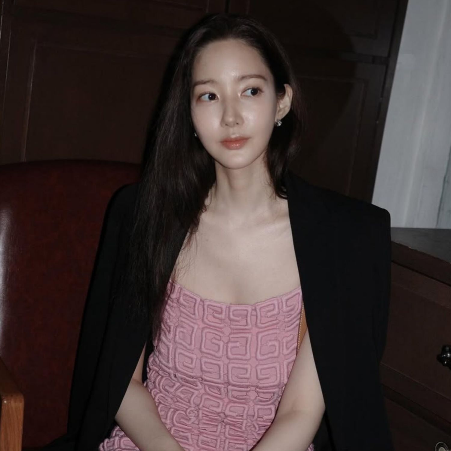 Recent activity shot of Park Minyoung
