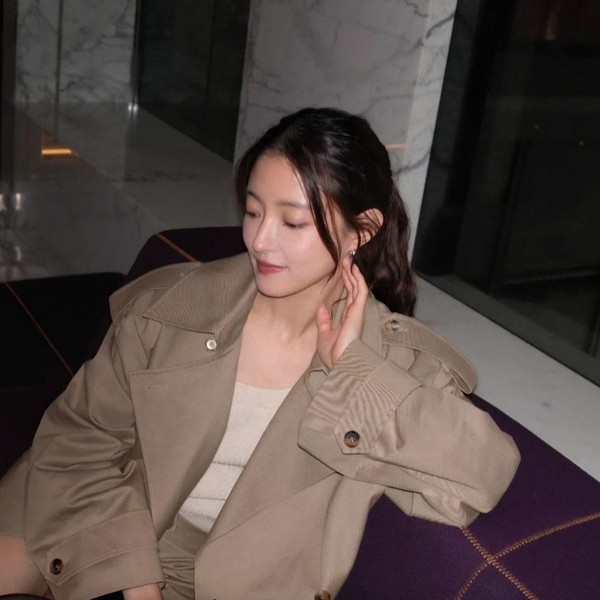 이세영의 매력을 담은 최애돌셀럽 대표 사진