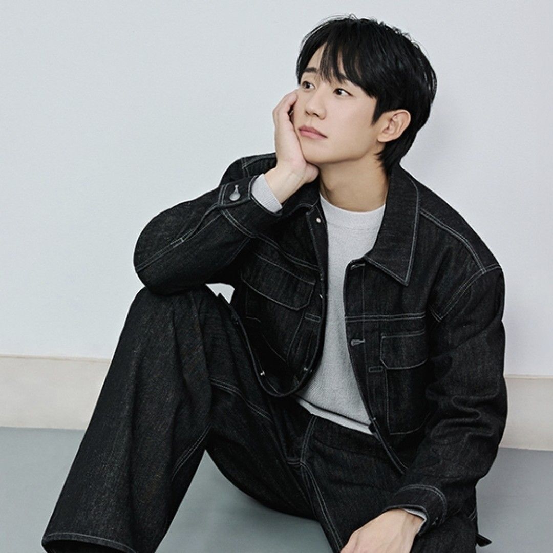 Latest photo of Jung Haein