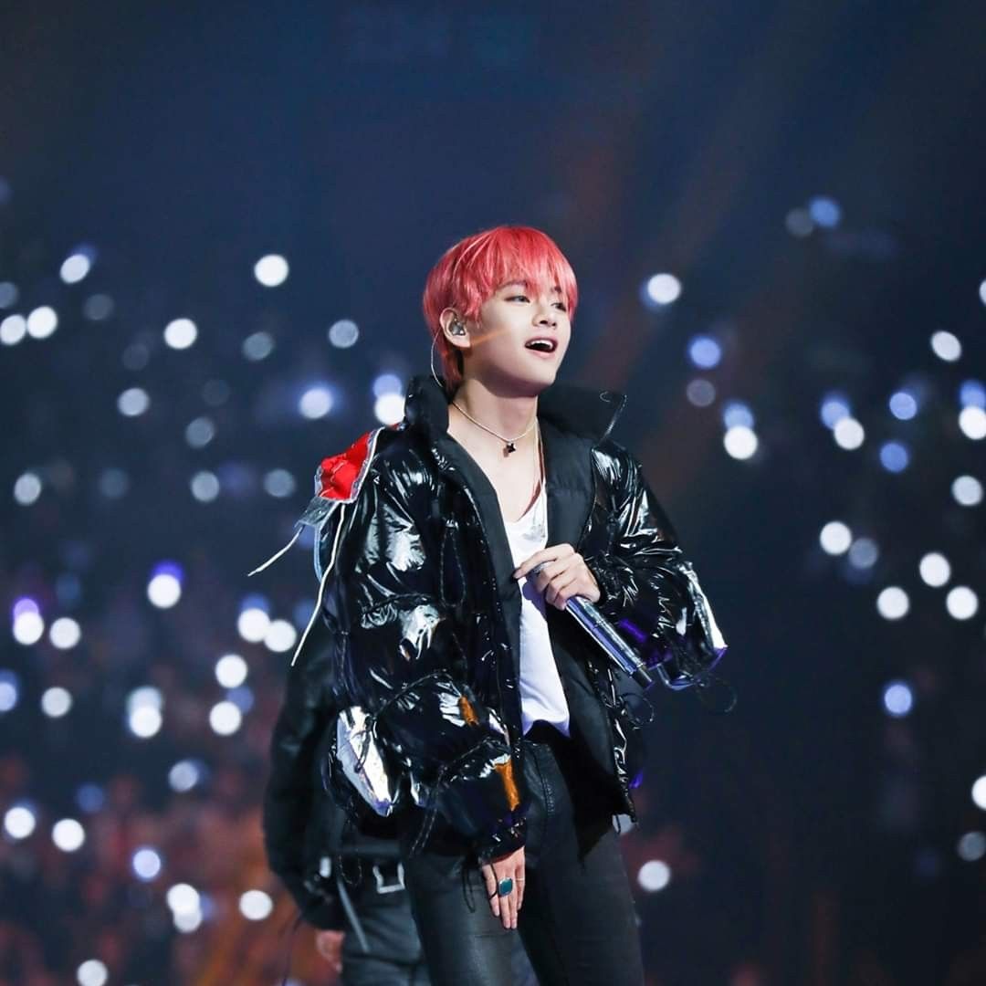 Recent activity shot of Kim Taehyung (V)