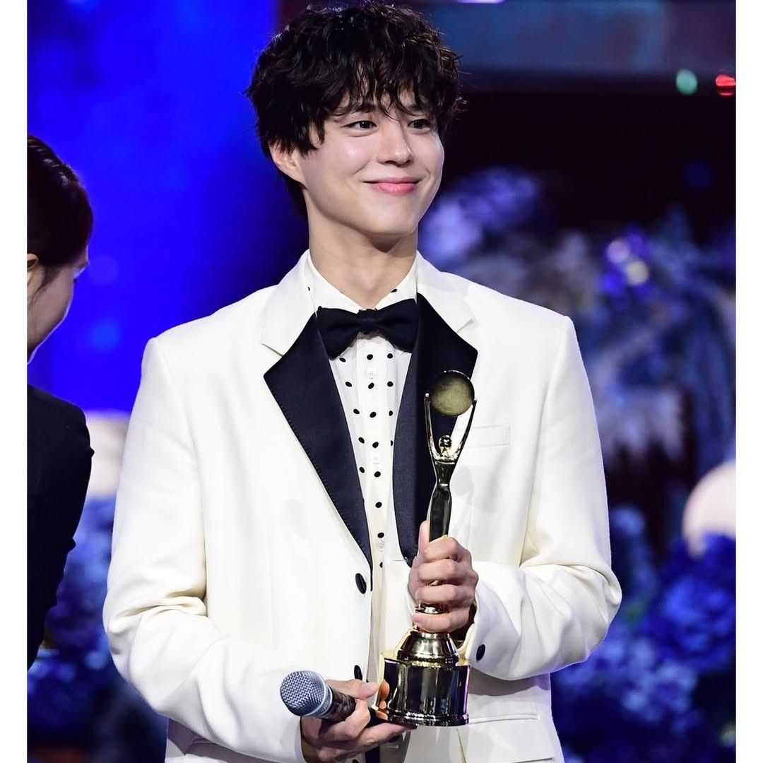 Latest photo of Park Bogum