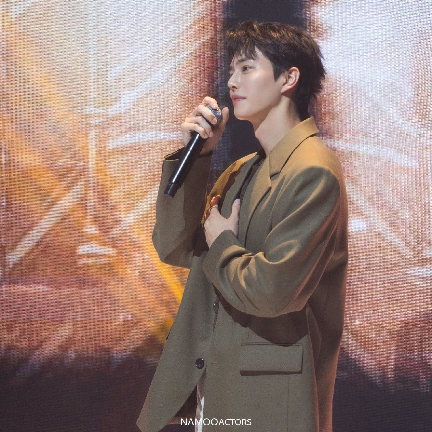 Recent activity shot of Song Kang