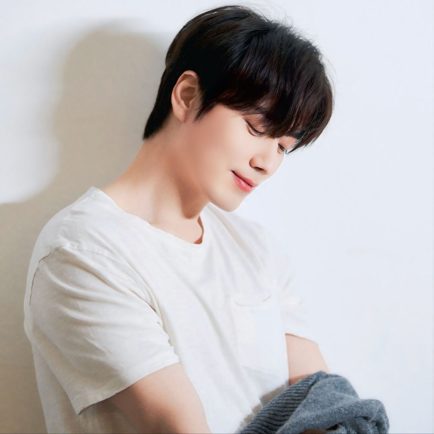 Recent activity shot of Lee Joonhyuk