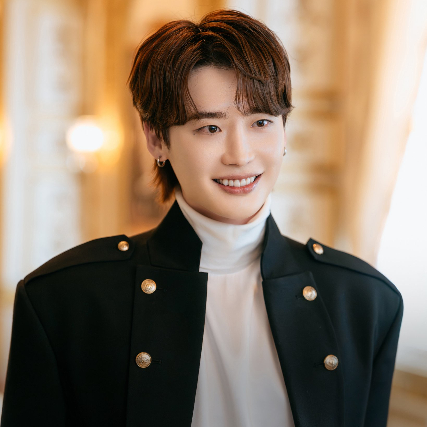 Latest photo of Lee Jongsuk