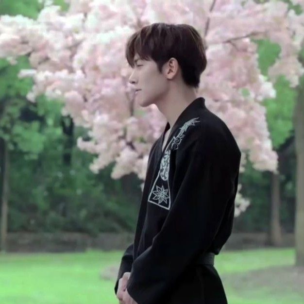 A moment captured by a fan of Ji Changwook
