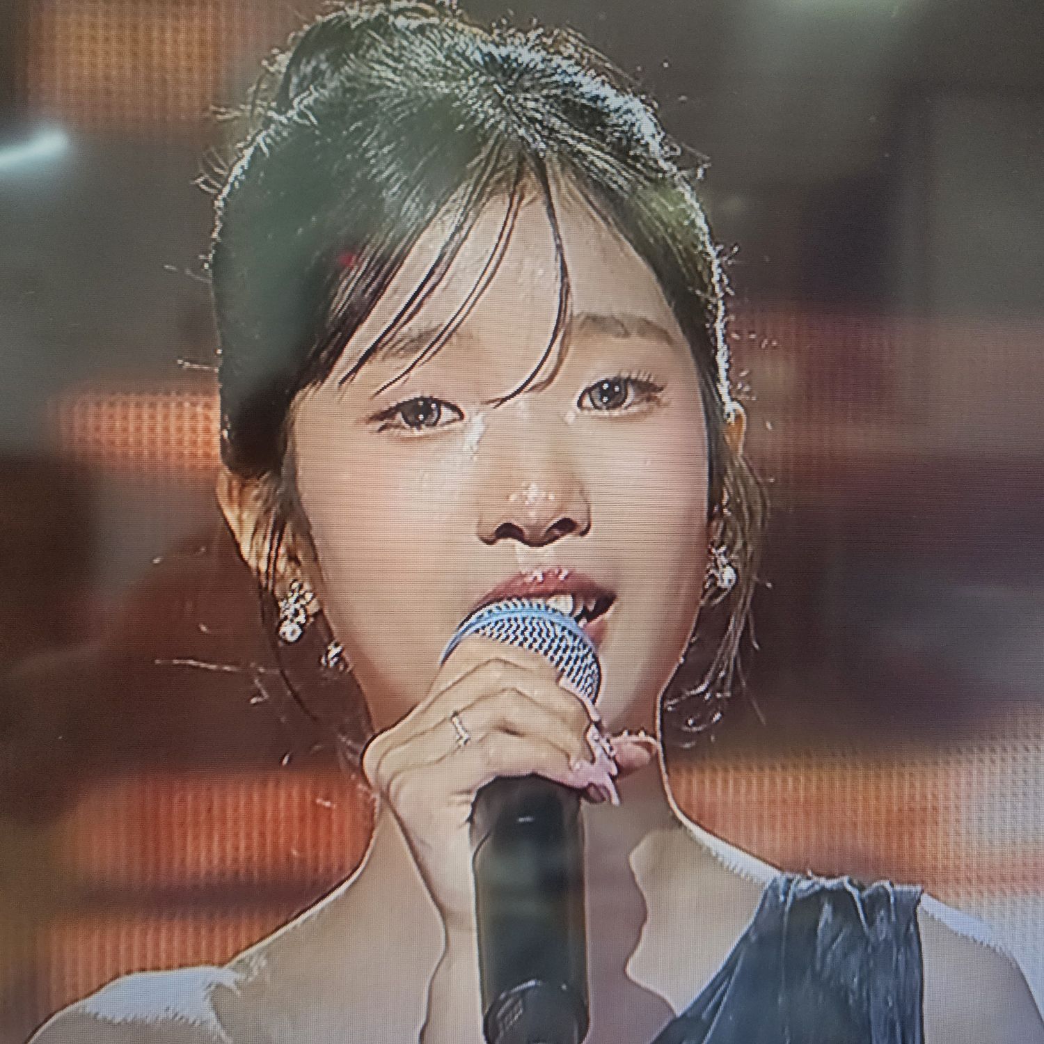 A moment captured by a fan of Bin Yeseo