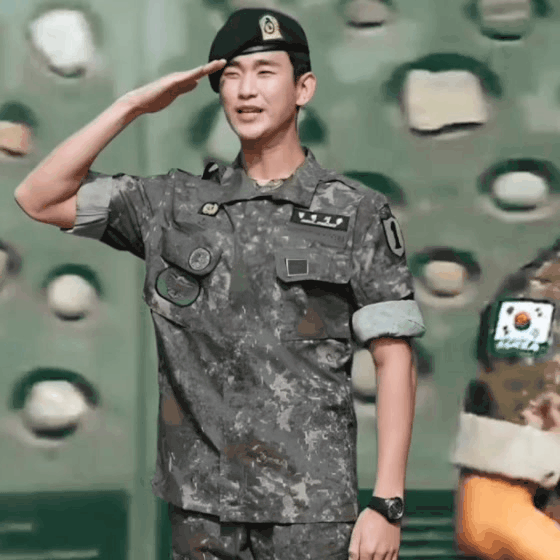 A moment captured by a fan of Kim Soohyun