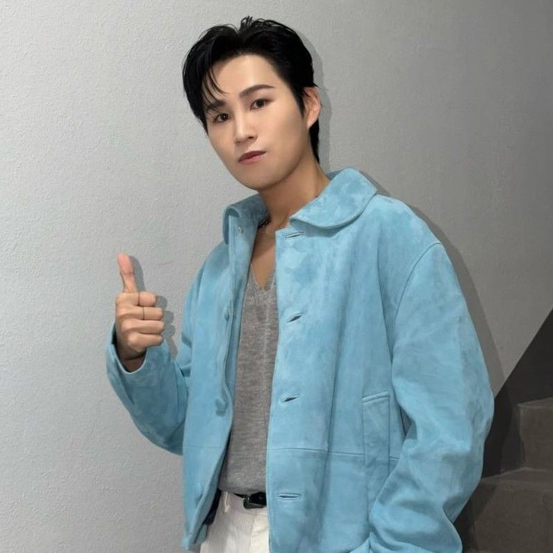 金熙栽的最新照片