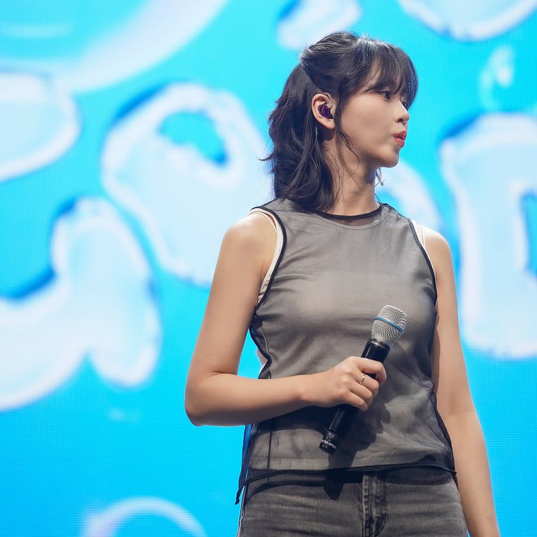 Behind-the-scenes cut of Kim Sohyun