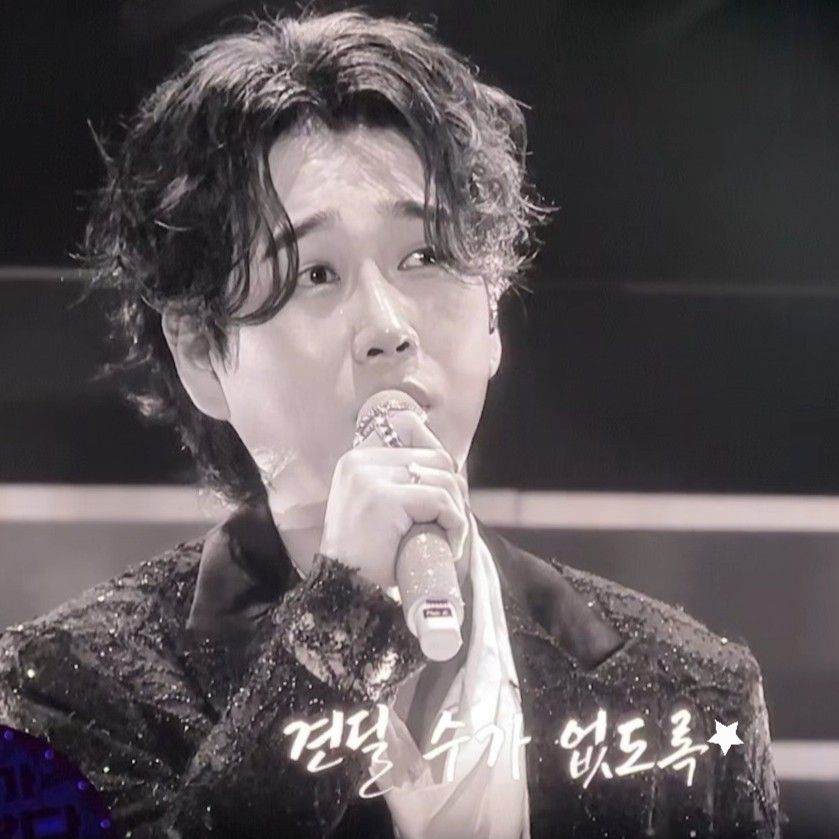 Behind-the-scenes cut of Hwang Youngwoong