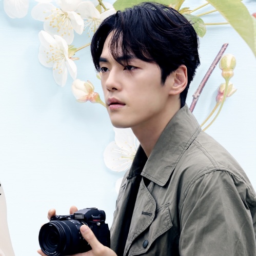 A moment captured by a fan of Kim Junghyun