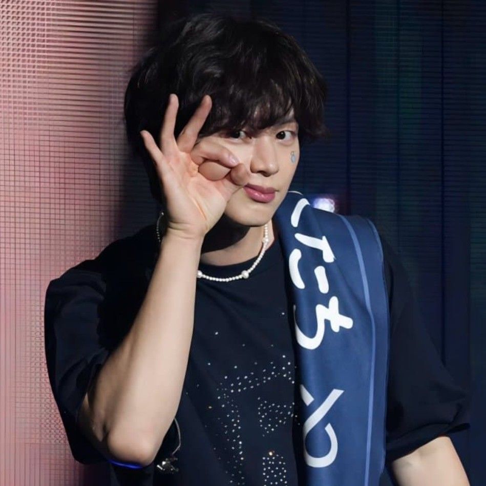 Latest photo of Yook Sungjae