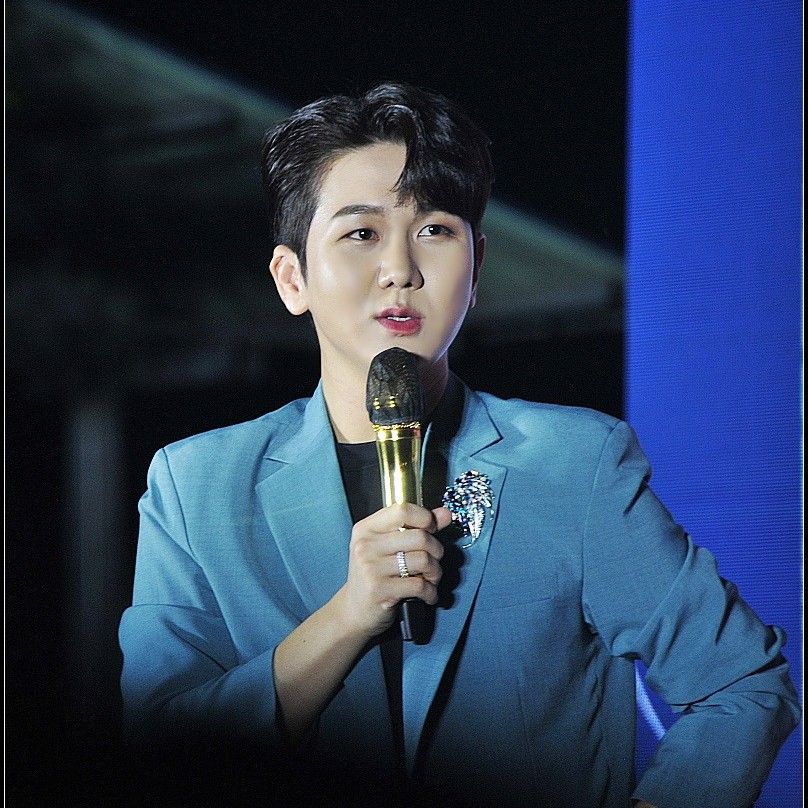 A moment captured by a fan of Kim Soochan