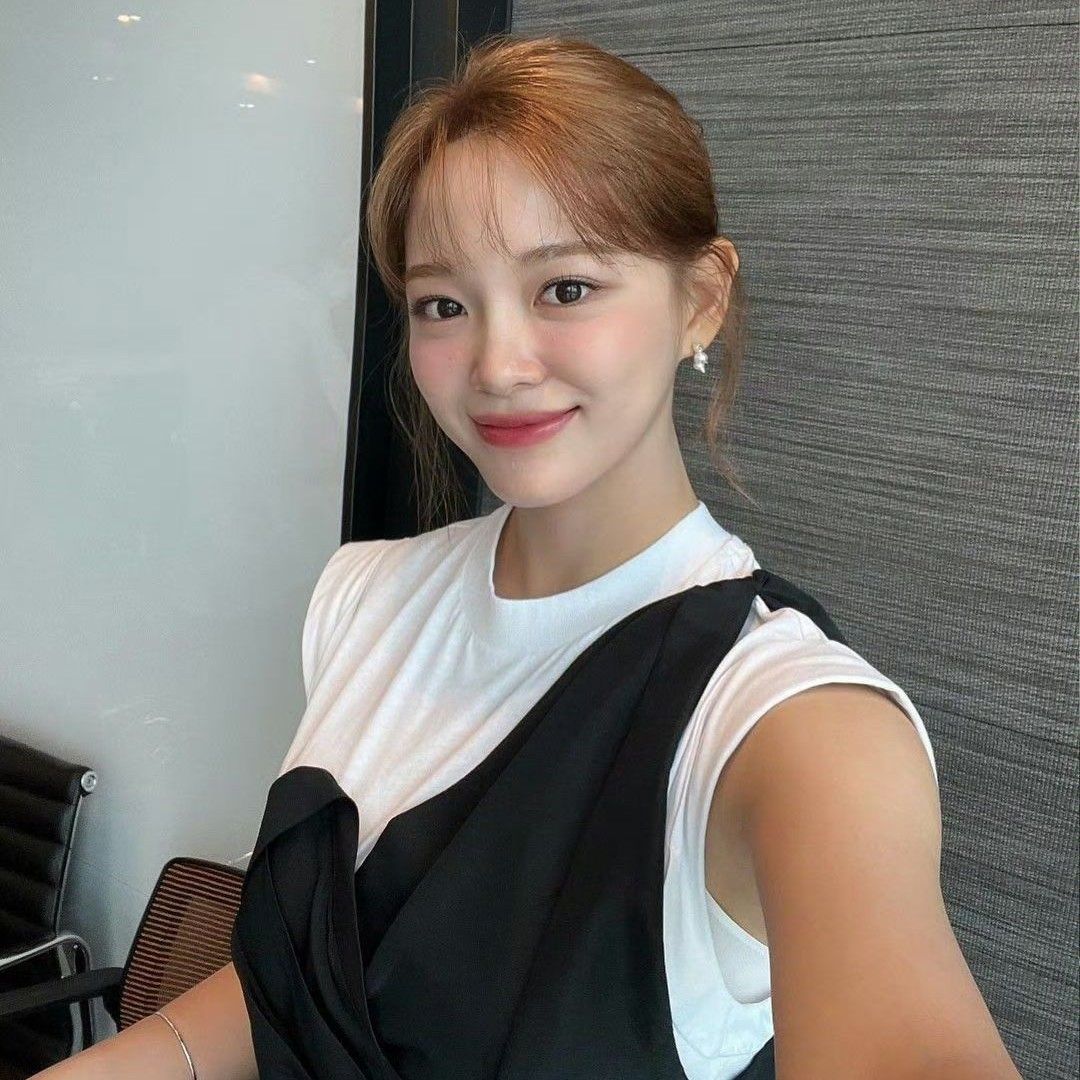 Recent activity shot of Kim Sejeong