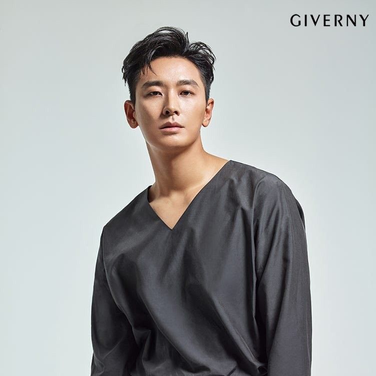 A moment captured by a fan of Joo Jihoon