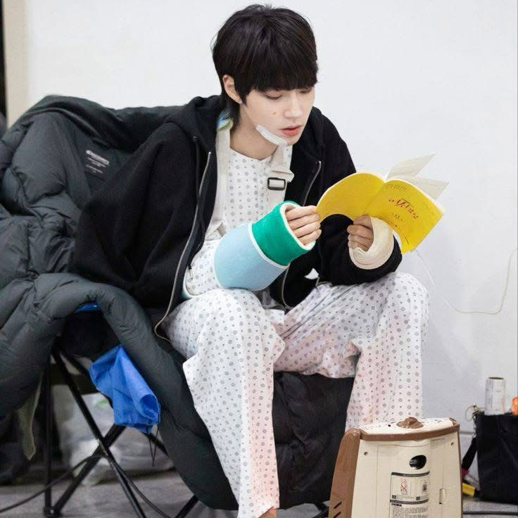 황인엽의 최신 사진