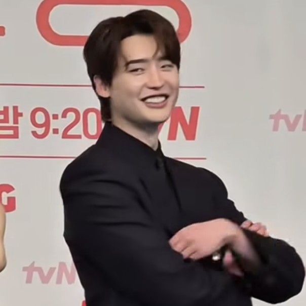 Latest photo of Lee Jongsuk