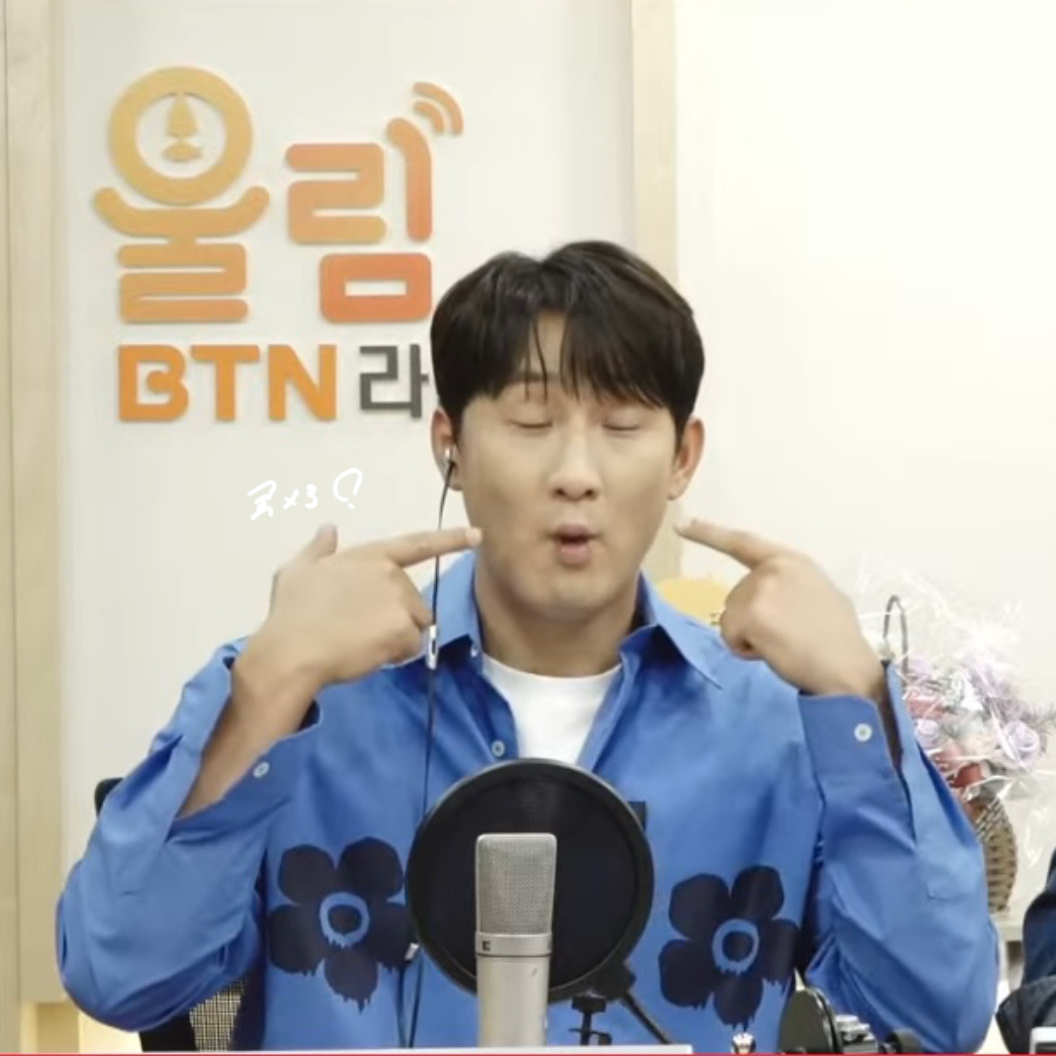 Behind-the-scenes cut of Na Sangdo