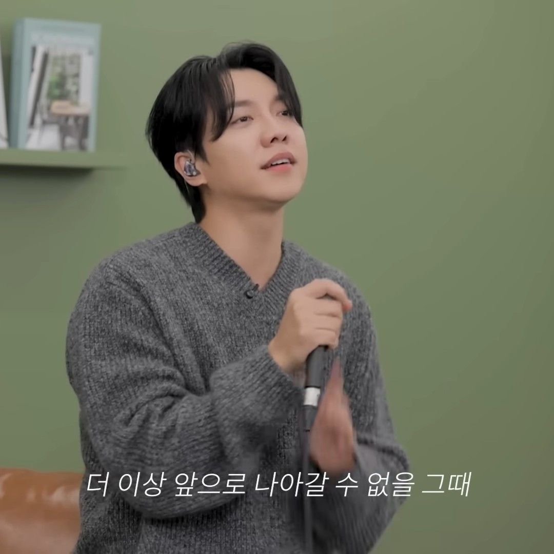 Behind-the-scenes cut of Lee Seunggi