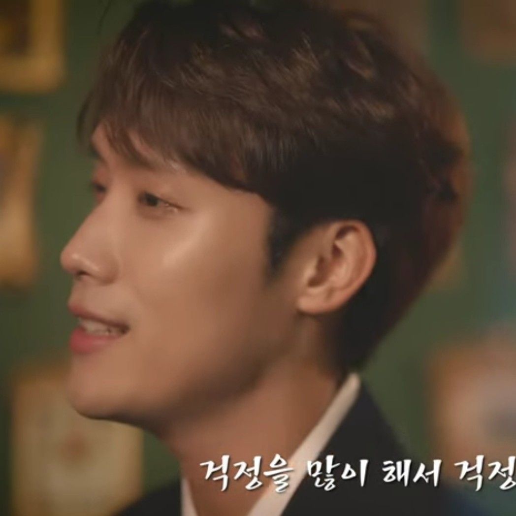Behind-the-scenes cut of Choi Woojin