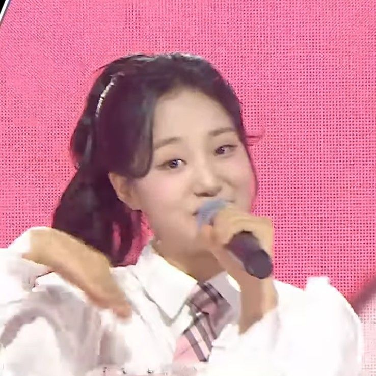 Behind-the-scenes cut of Kim Taeyeon