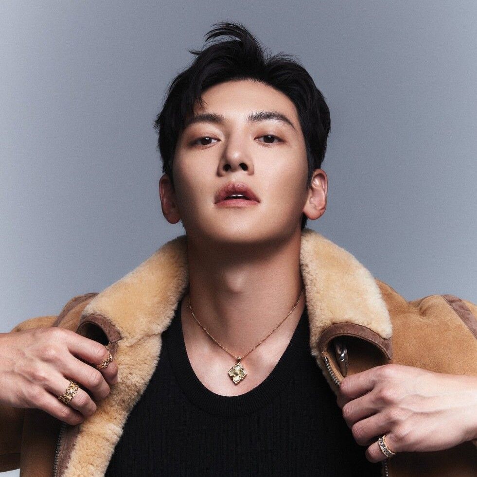 Latest photo of Ji Changwook
