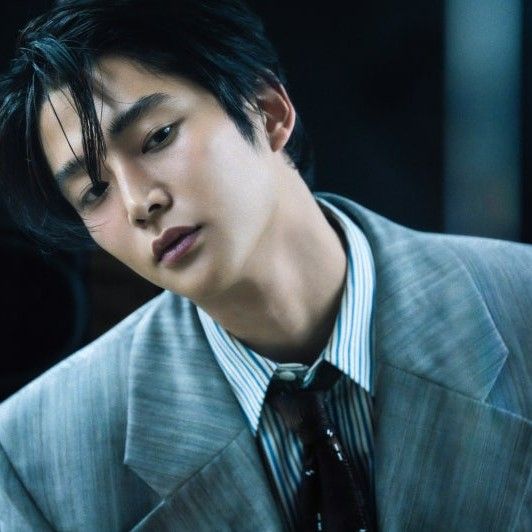 A moment captured by a fan of Rowoon