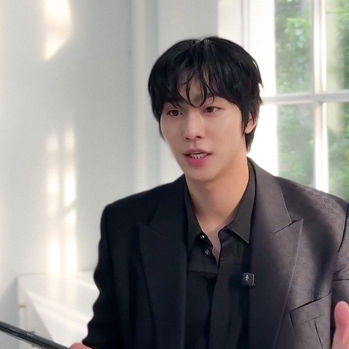 안효섭의 비하인드 컷
