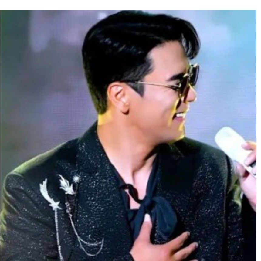Recent activity shot of Jang Minho
