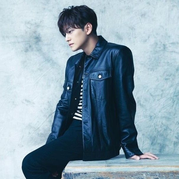 Foto kegiatan terbaru dari Kim Bum