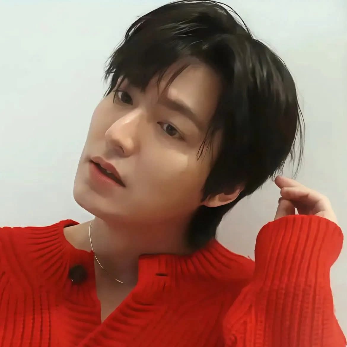 Latest photo of Lee Minho