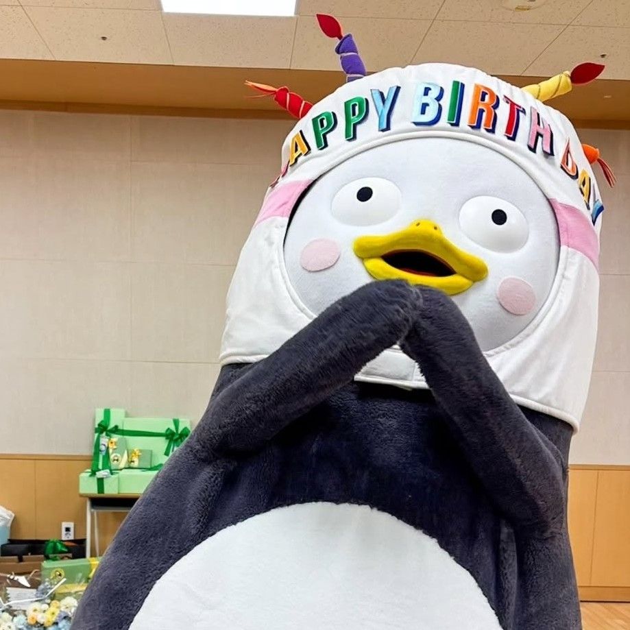 Behind-the-scenes cut of Pengsoo