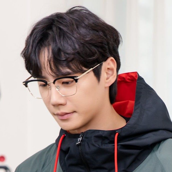 Latest photo of Lee Junyoung