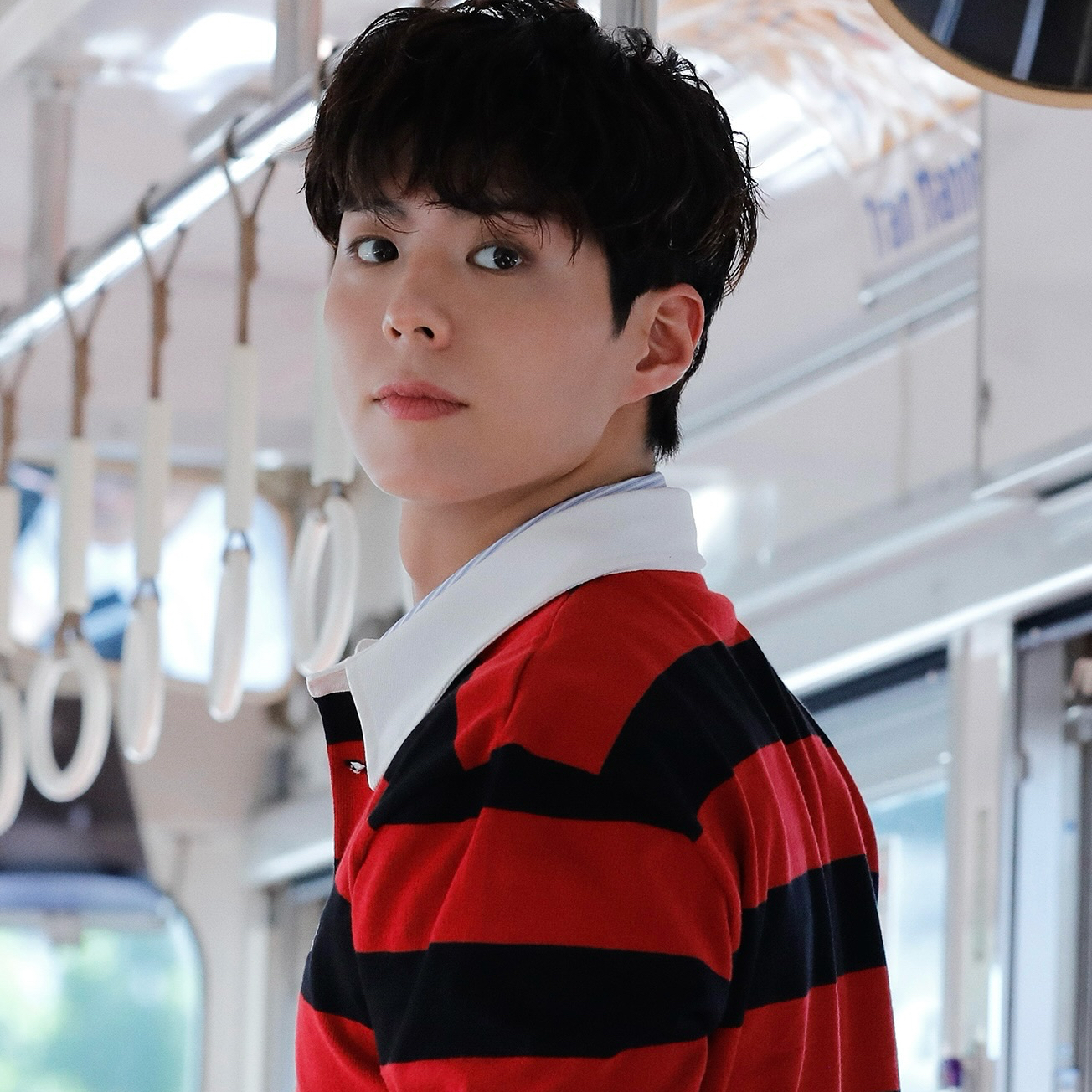 A moment captured by a fan of Park Bogum