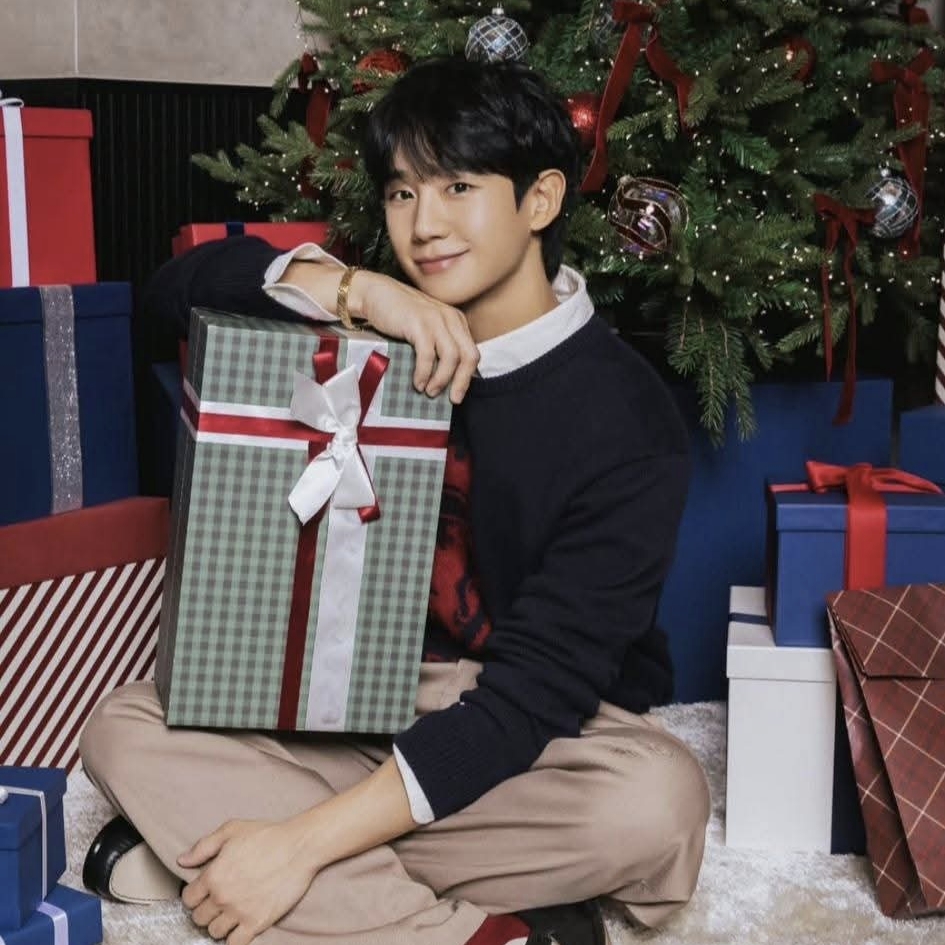 Behind-the-scenes cut of Jung Haein