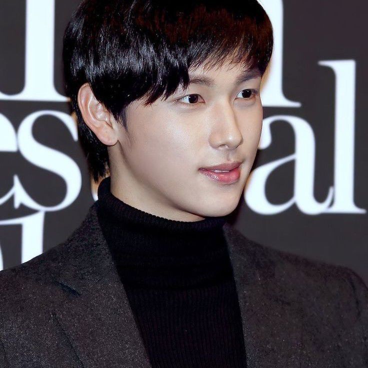 Recent activity shot of Lim Siwan