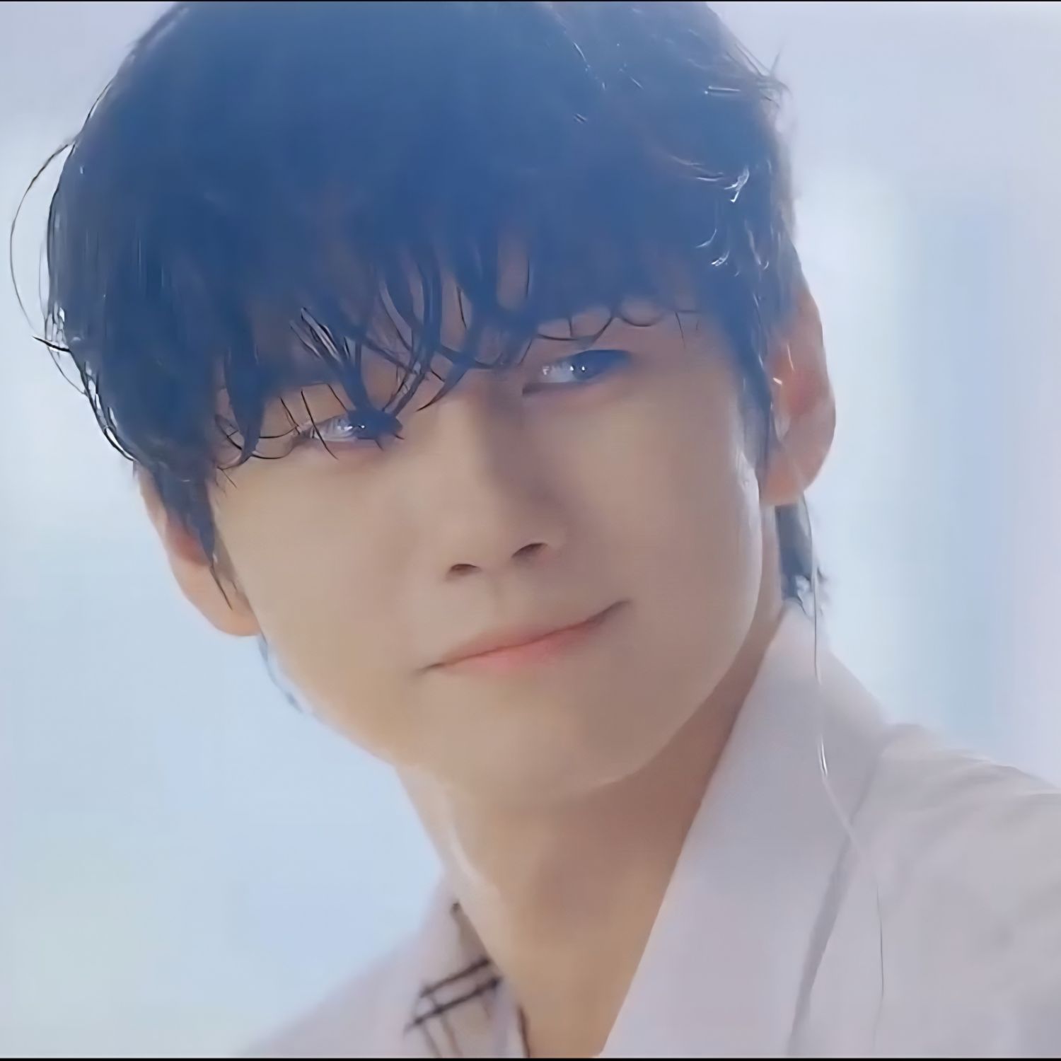 粉絲拍下的邕聖祐瞬間