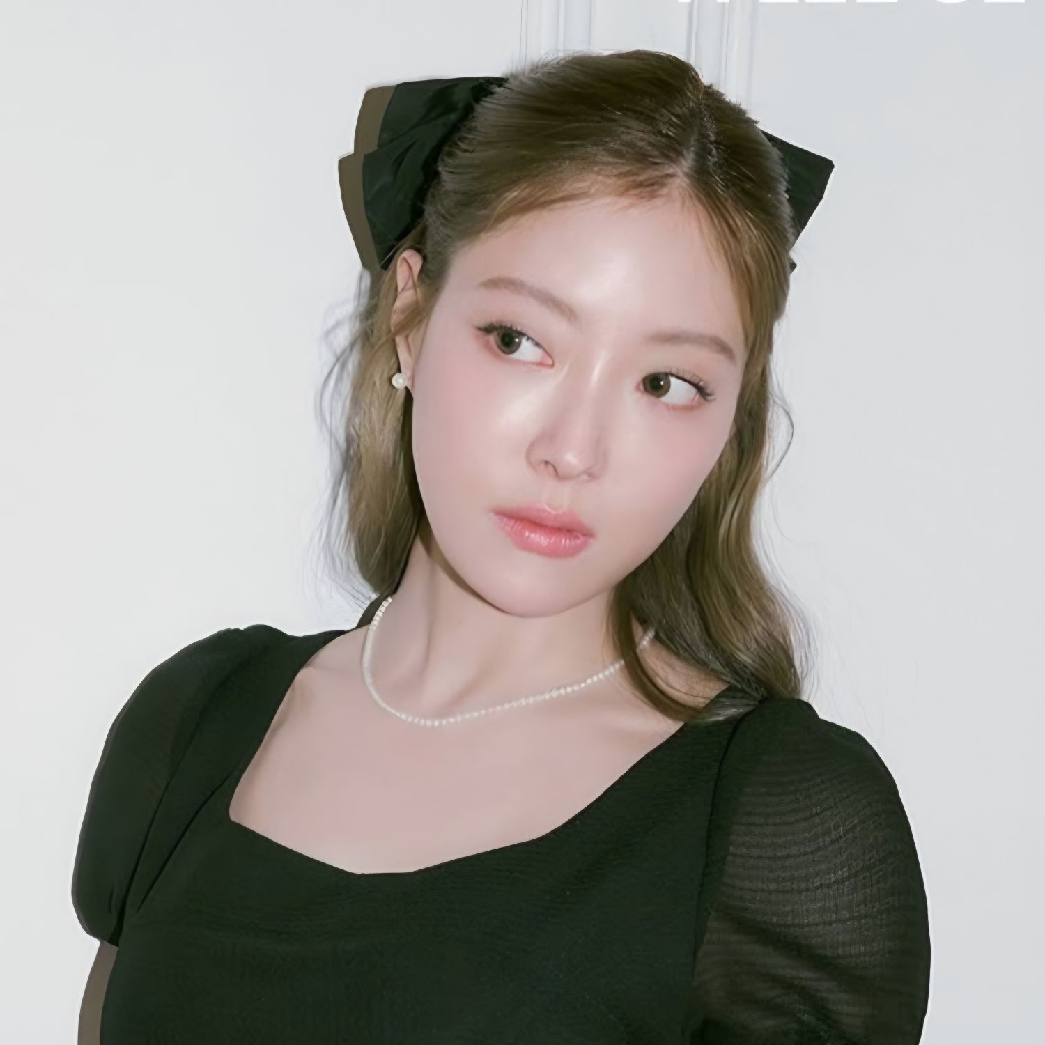 Behind-the-scenes cut of Lee Seyoung