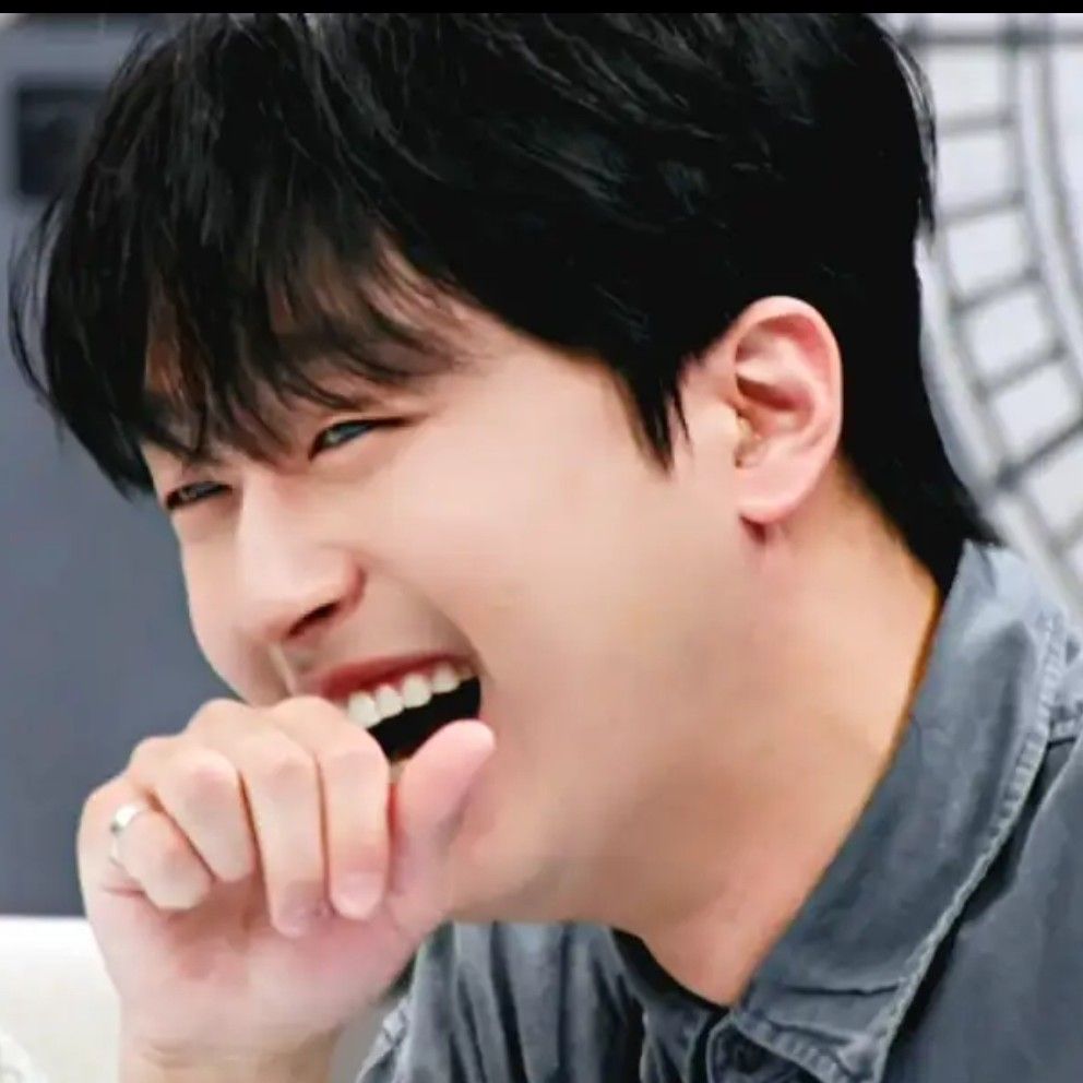 Cuplikan di balik layar dari Lee Chanwon