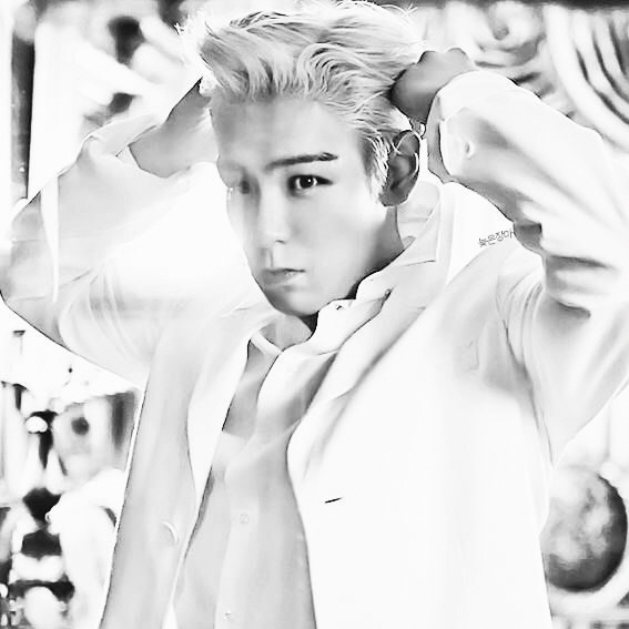Behind-the-scenes cut of T.O.P