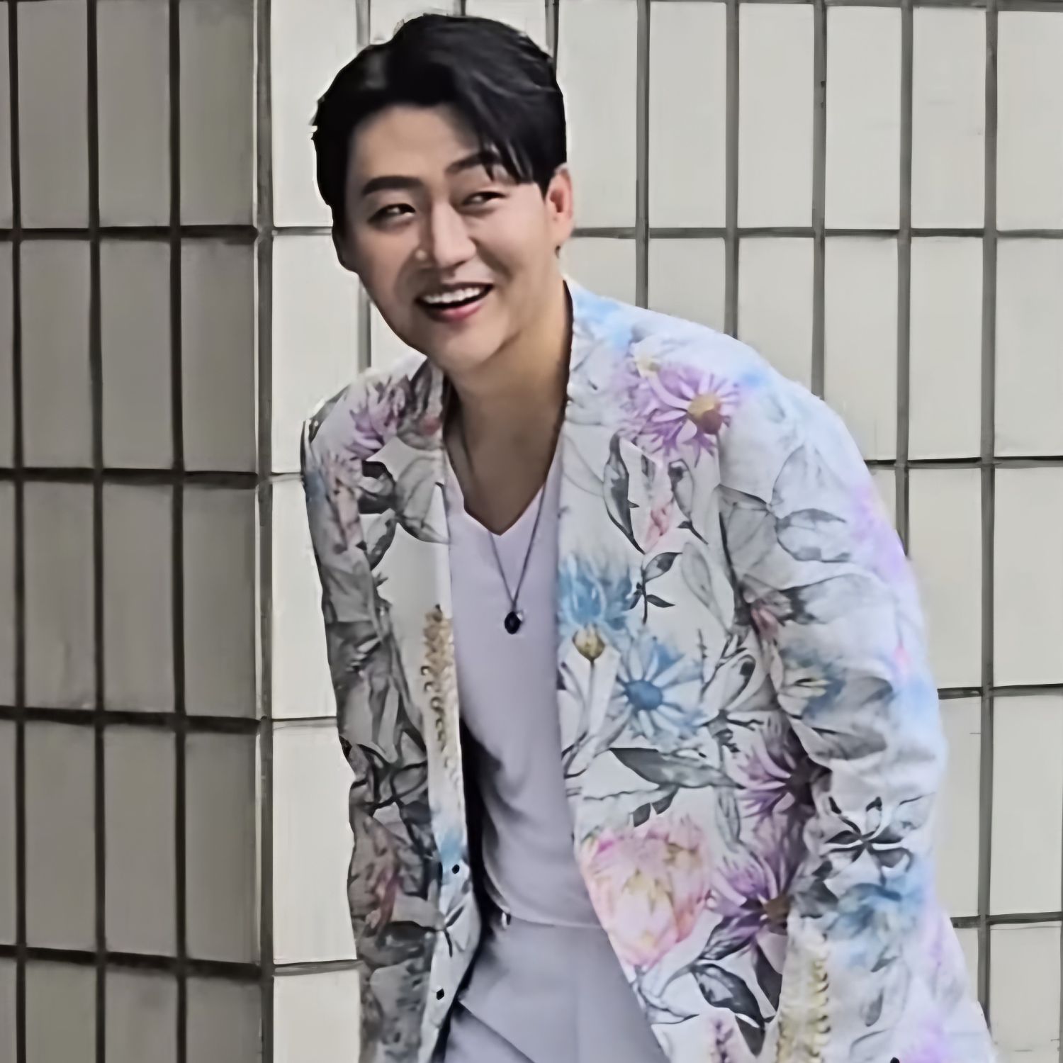 Behind-the-scenes cut of Min Soohyun
