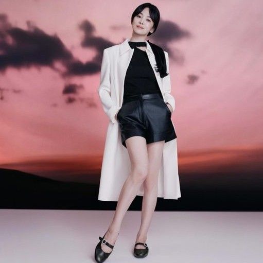 A moment captured by a fan of Song Hyekyo