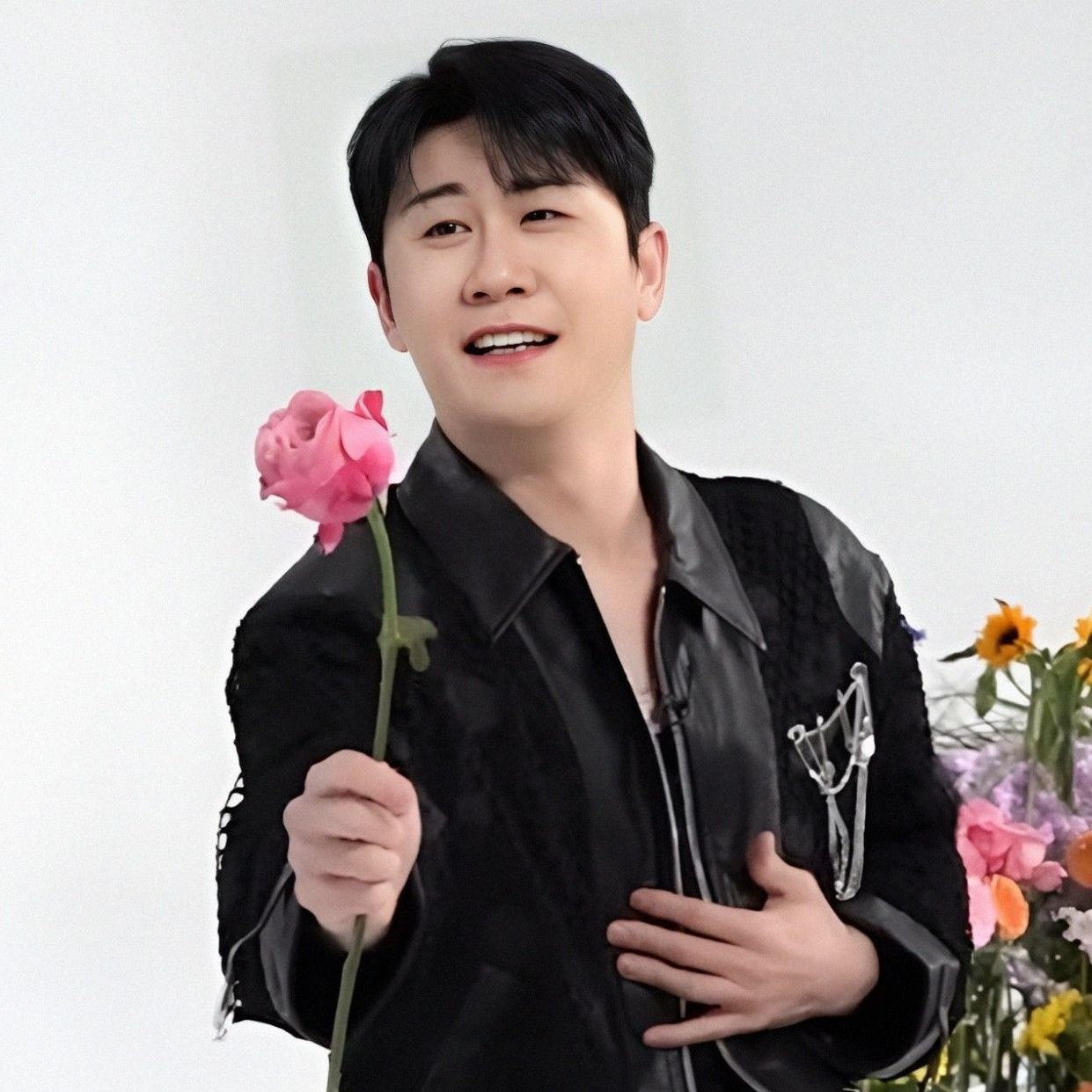 ヨンタクの最新写真