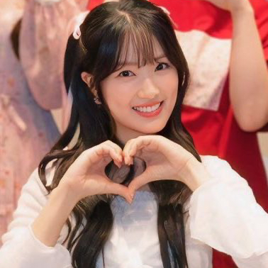 Latest photo of Kim Hyeyoon