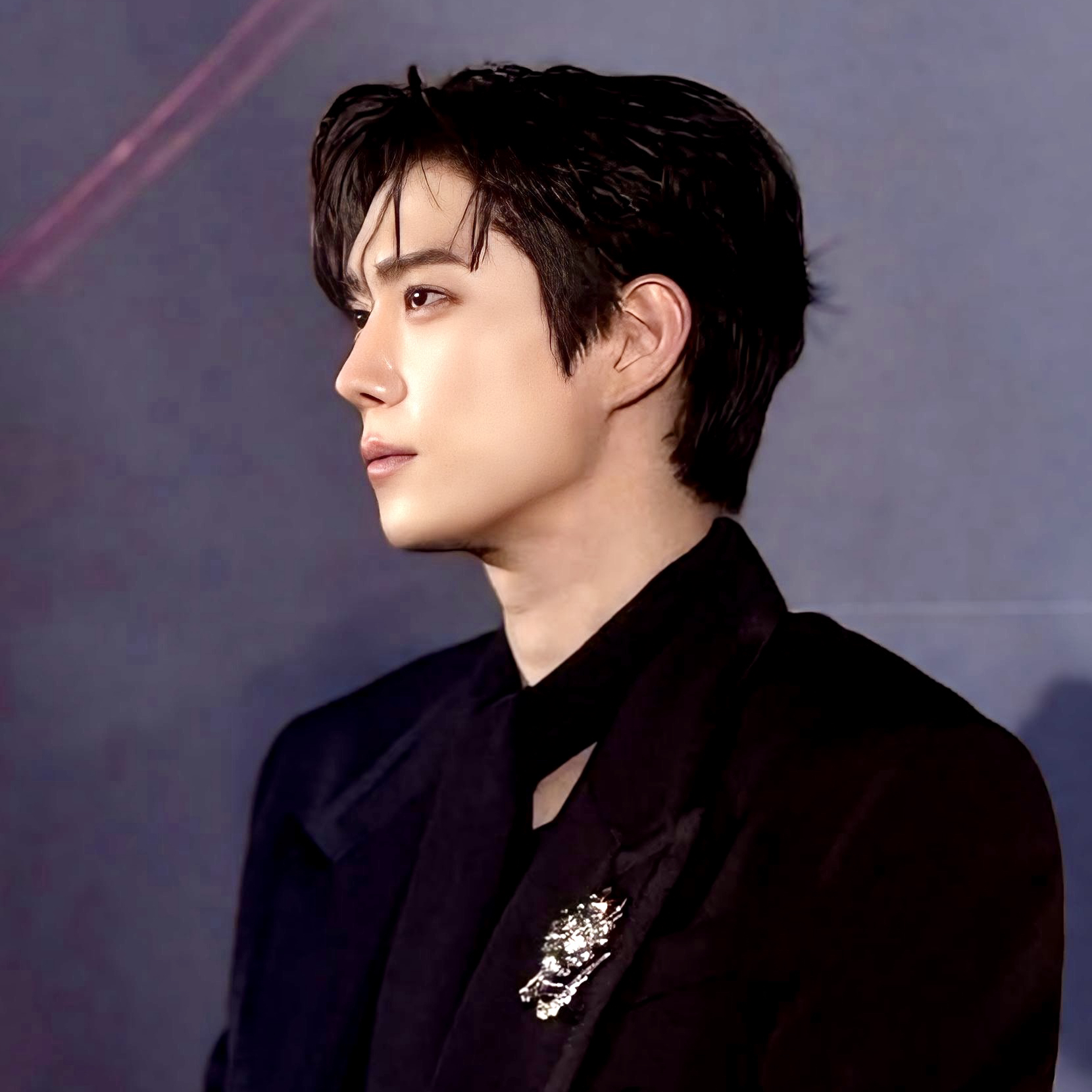 Behind-the-scenes cut of Kim Youngdae