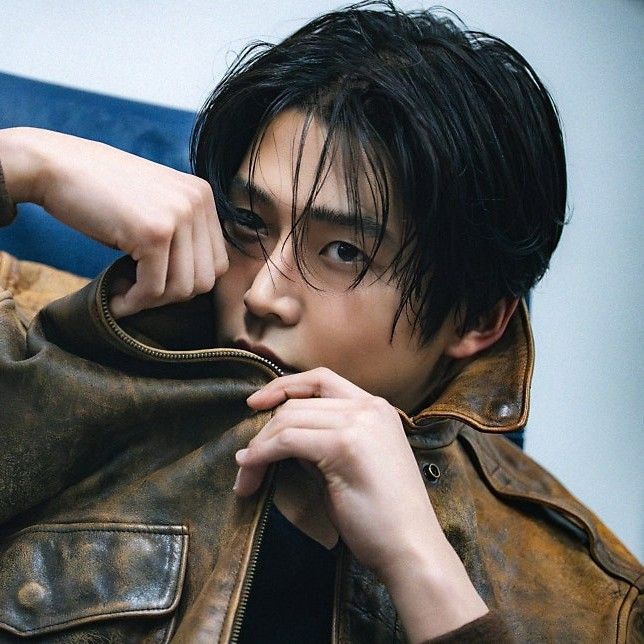 粉丝拍下的路云瞬间